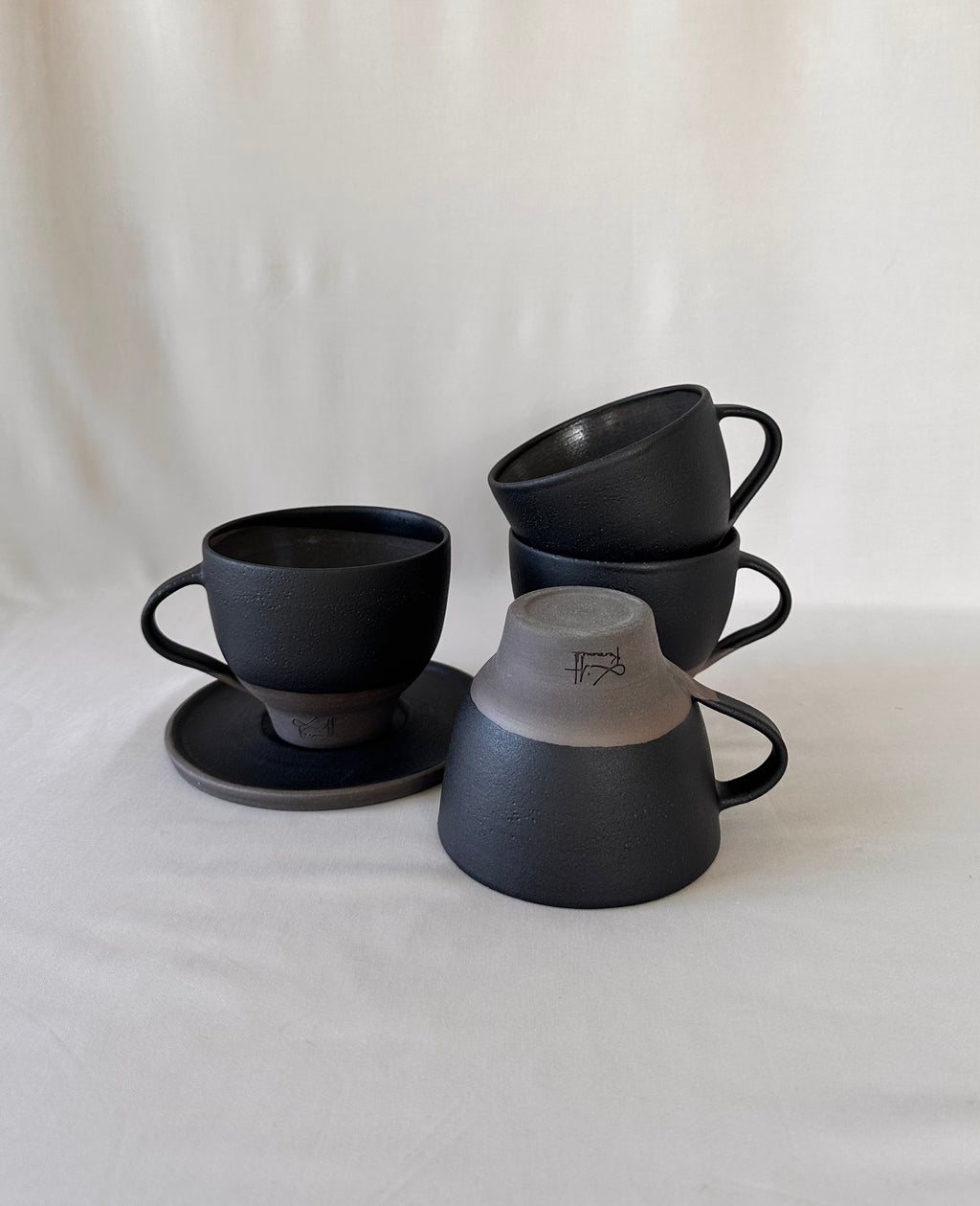 Noir - Cappuccino skål  Medium med eller utan fat