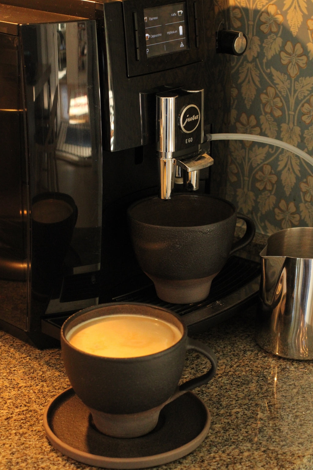 Noir - Cappuccino skål  Medium med eller utan fat